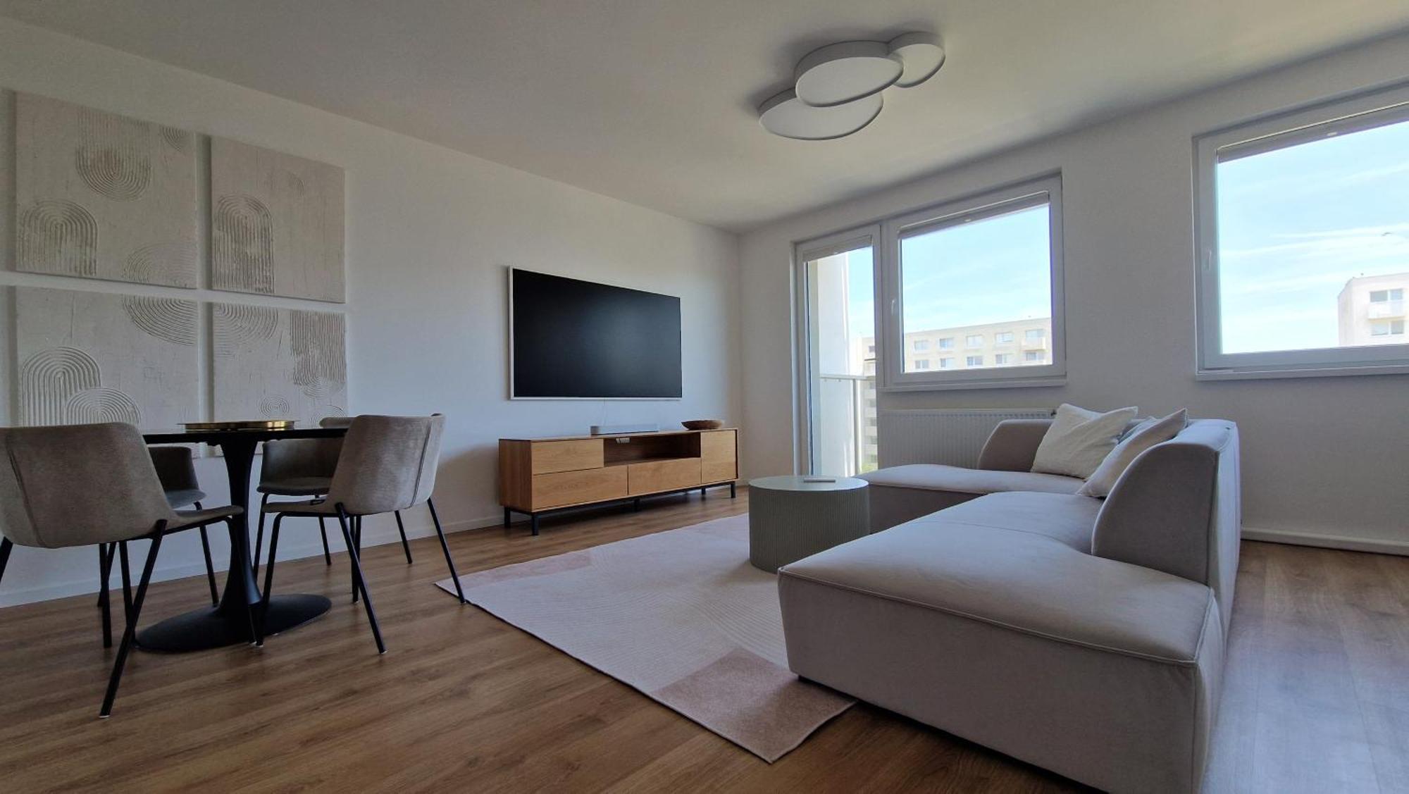 Appartement 3 With Parking, Air Condition Near Airport
